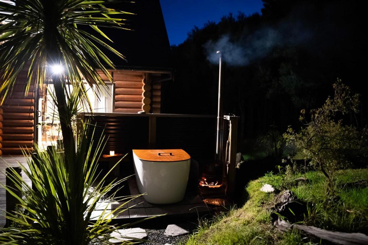 Totara Lodge - Unwind, Relax & Enjoy - Mt Lyford Exteriör bild