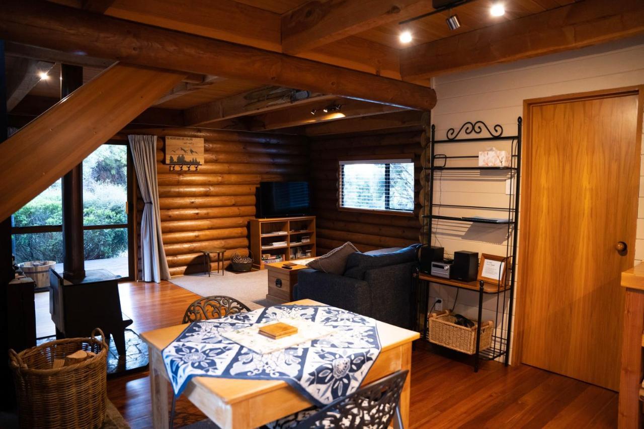 Totara Lodge - Unwind, Relax & Enjoy - Mt Lyford Exteriör bild